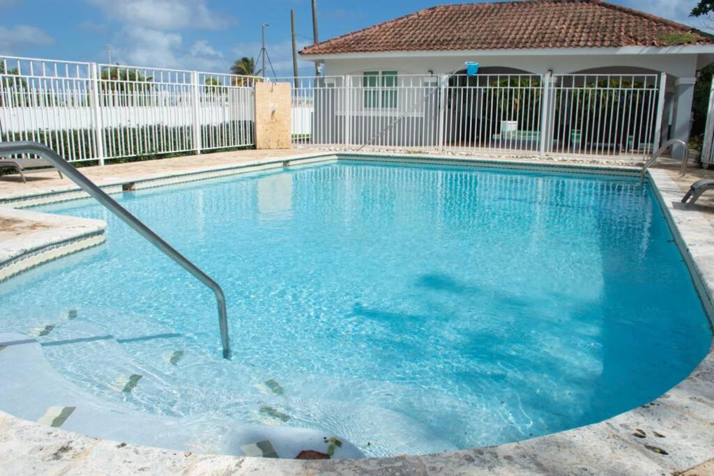 Vistas Apartment @ Puerto Nuevo Beach Vega Baja Exterior photo